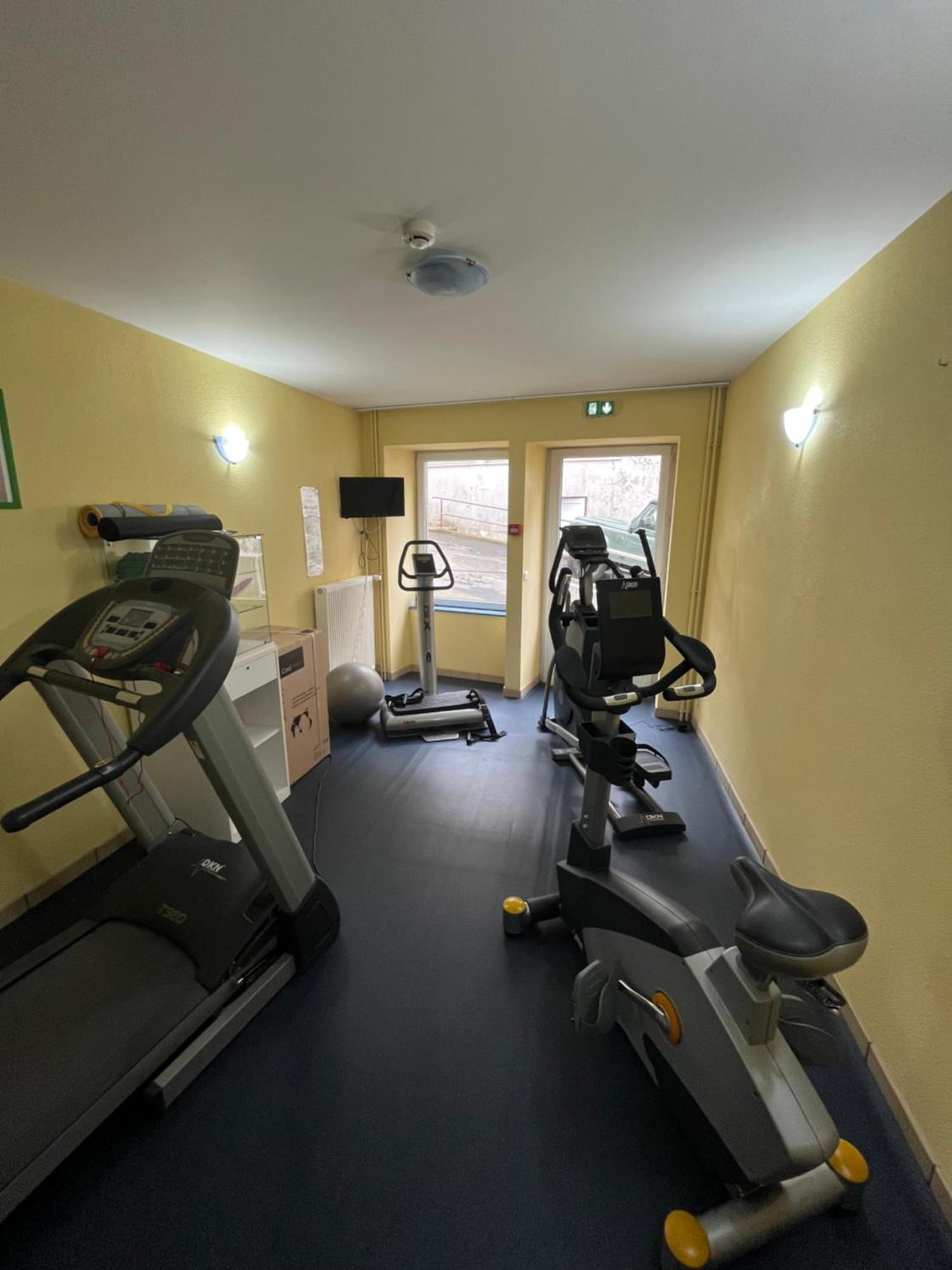 Hotel Le Progres Dorlotel Le Mont-Dore Ngoại thất bức ảnh