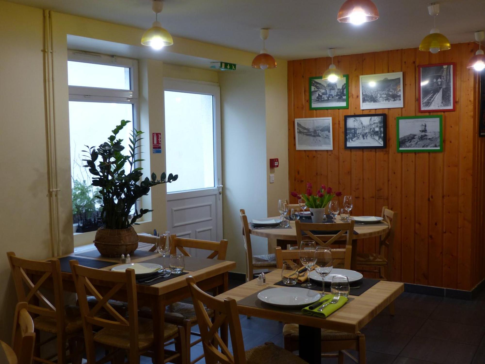 Hotel Le Progres Dorlotel Le Mont-Dore Ngoại thất bức ảnh